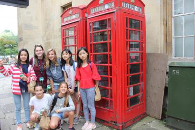 London phone box xuk trip